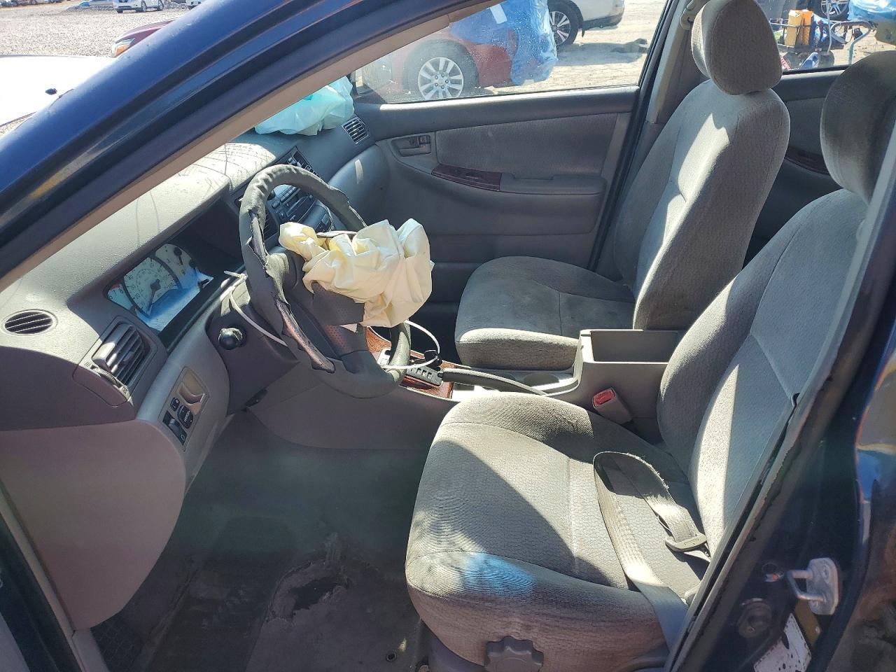 2004 Toyota Corolla Le - Image 7