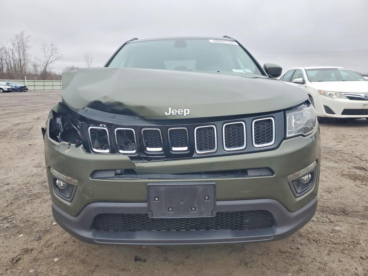 2019 Jeep Compass Latitude - Image 5