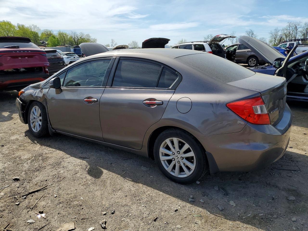 2012 Honda Civic Exl - Image 2