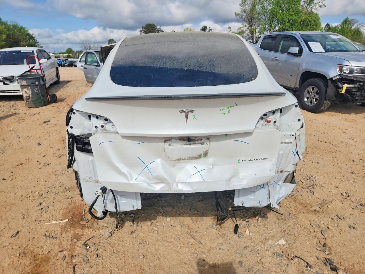 2023 Tesla Model Y - Image 6