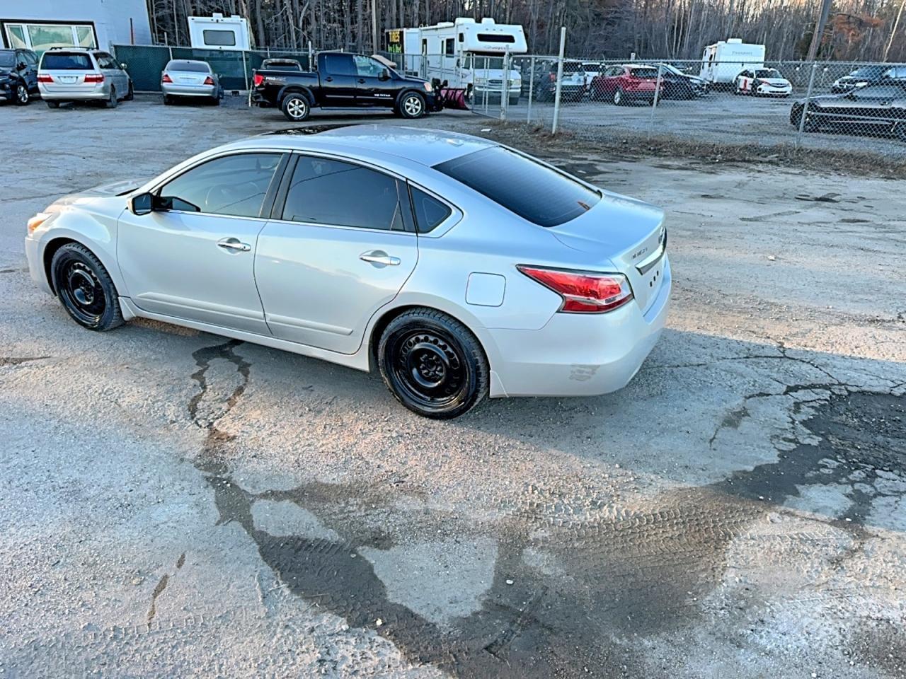 2014 Nissan Altima 2.5 - Фото 3