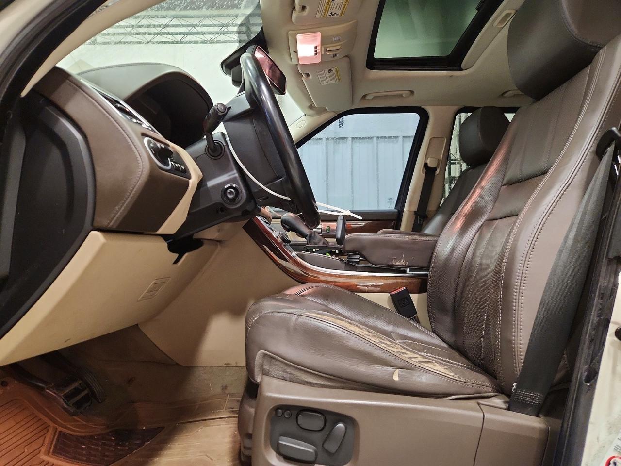 2010 Land Rover Range Rover Sport Lux - Image 7