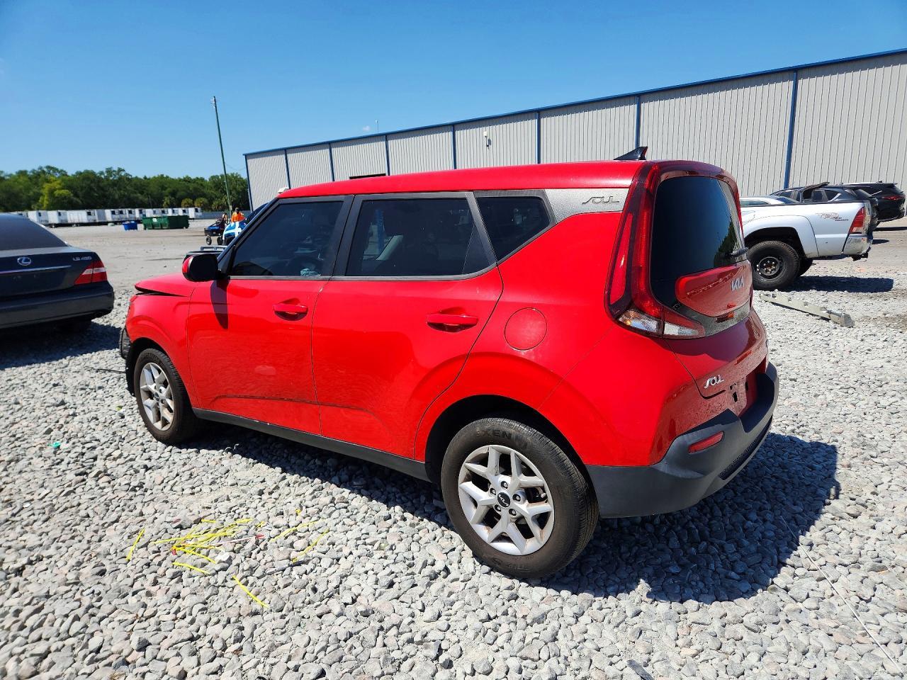 2022 Kia Soul Lx - Image 2