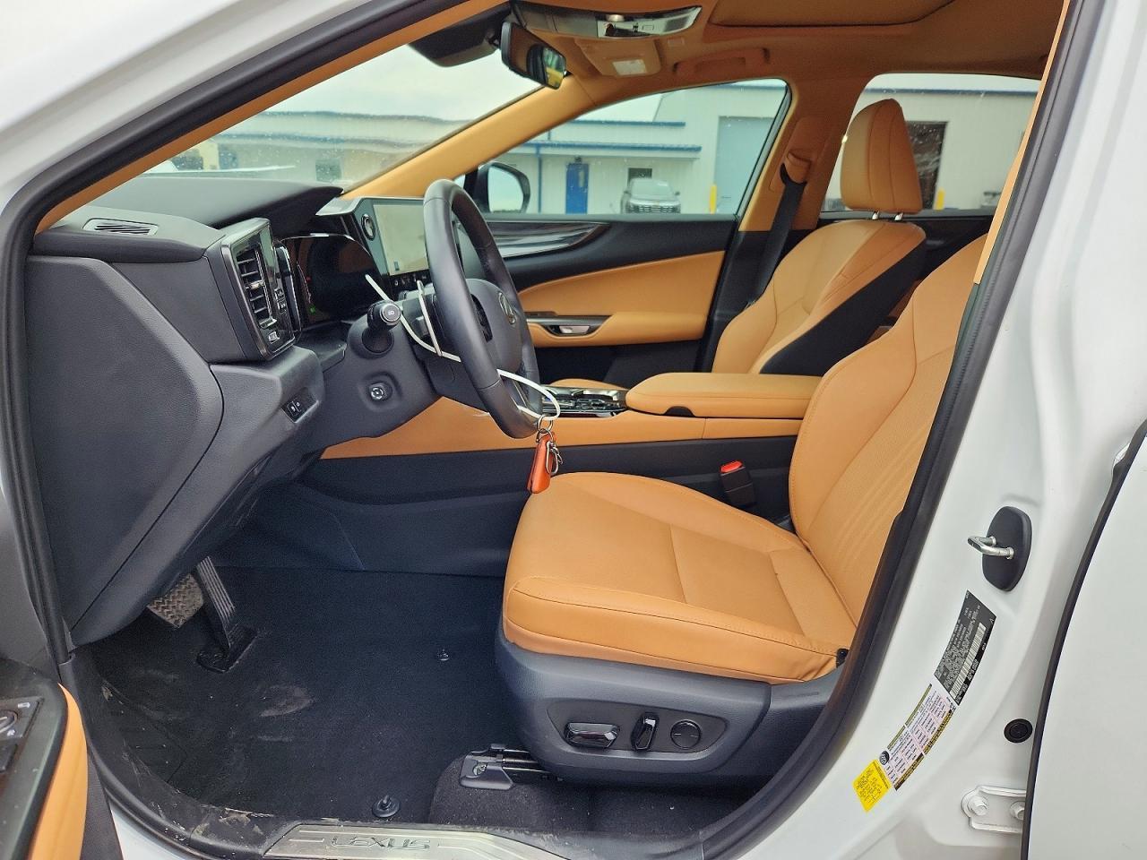 2026 Lexus Nx 350H Premium - Image 7