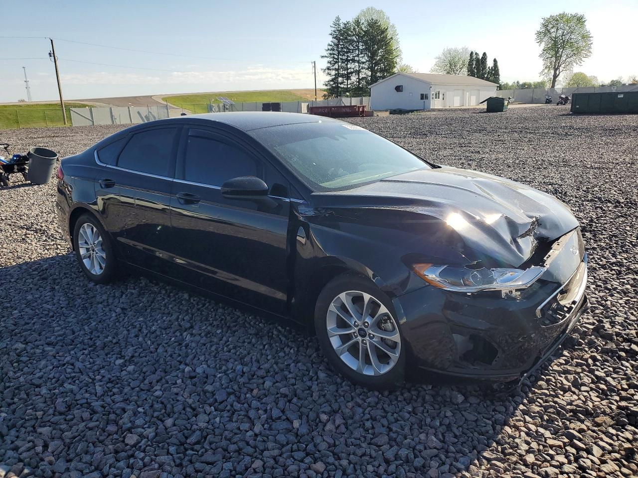 2020 Ford Fusion Se - Фото 4