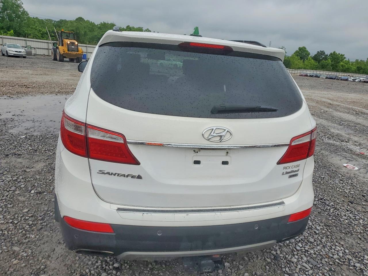 2015 Hyundai Santa Fe Limited - Image 6