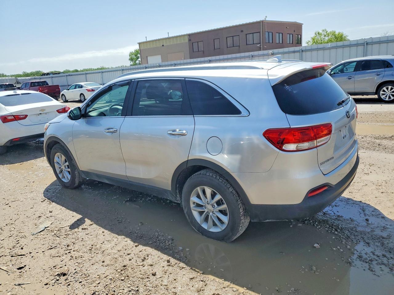 2018 Kia Sorento Lx - Фото 2