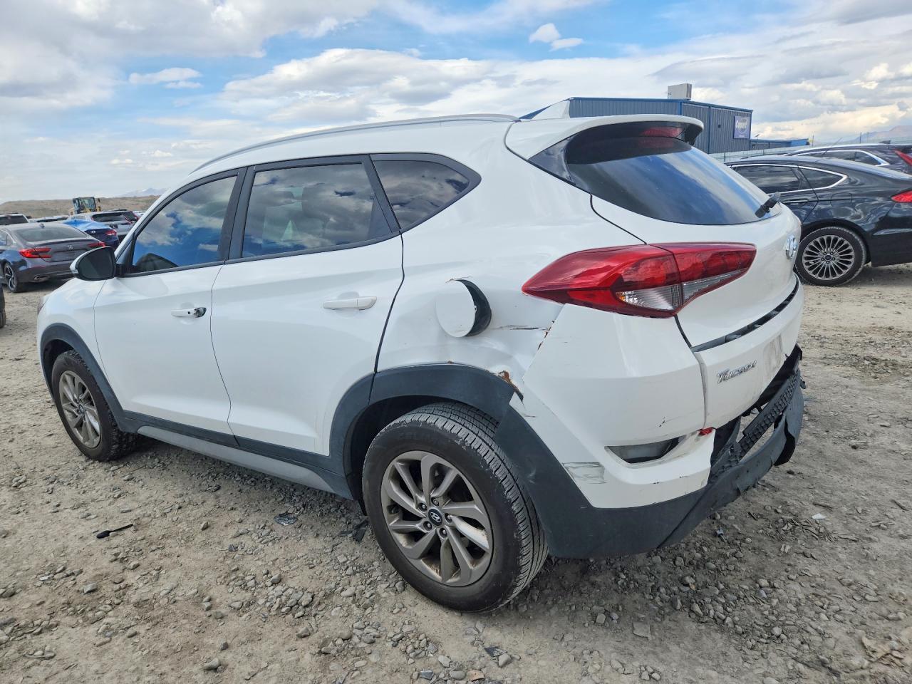 2018 Hyundai Tucson Se - Image 2
