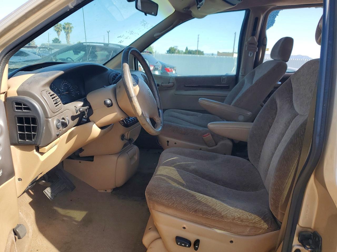 1999 Chrysler Town & Country Sx - Image 7