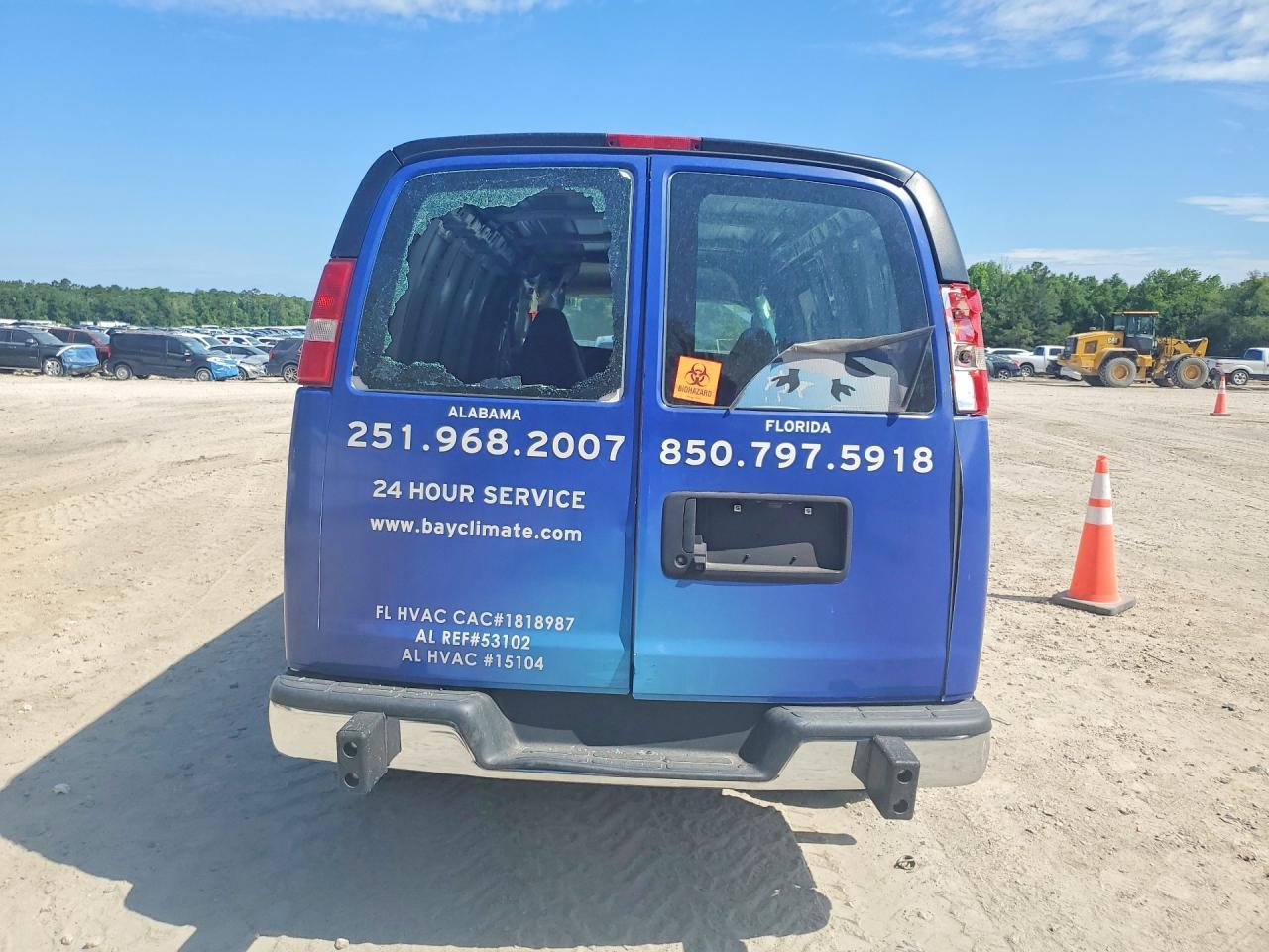 2022 GMC Savana G2500 - Фото 6