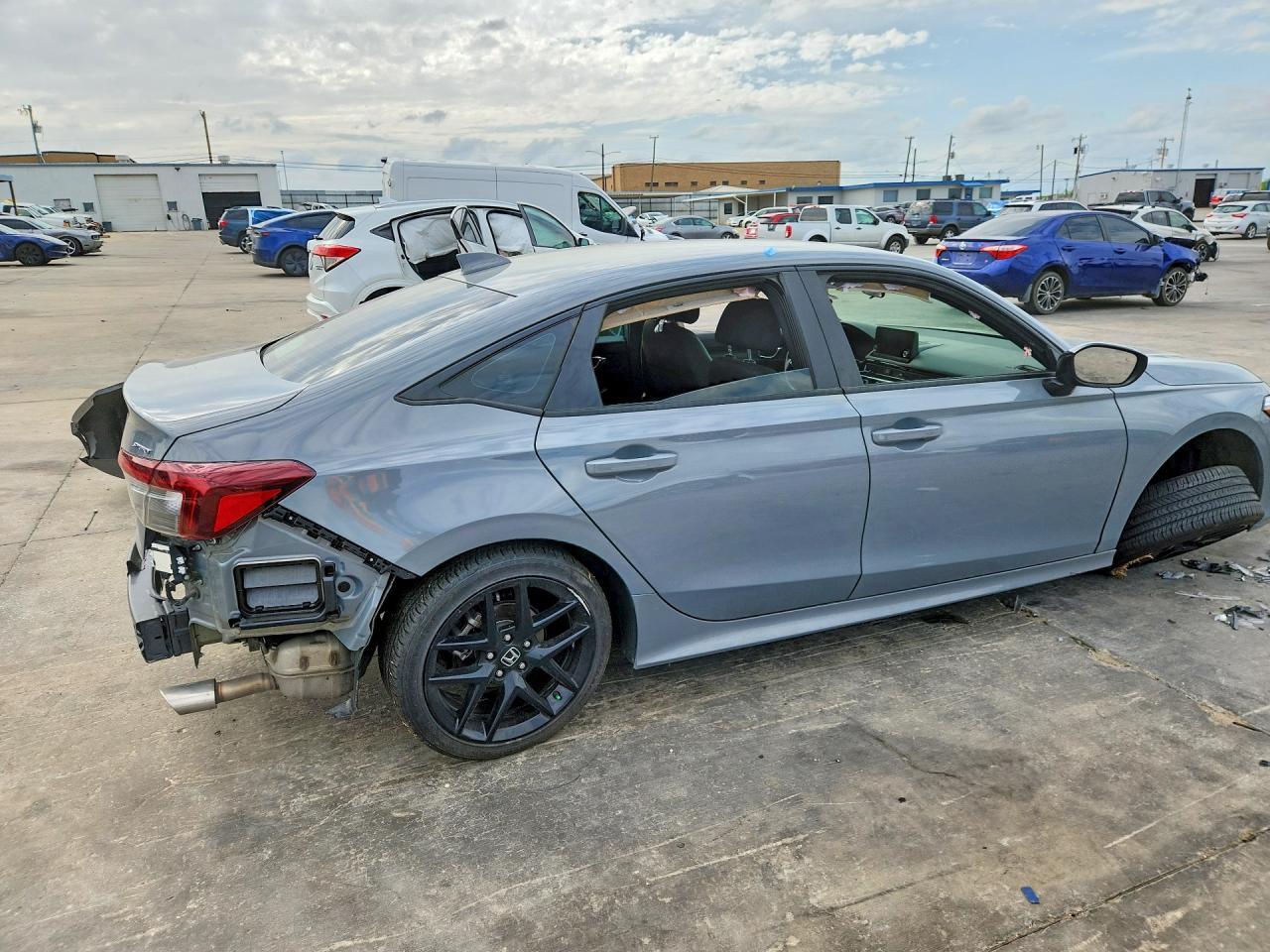 2025 Honda Civic Sport - Image 3