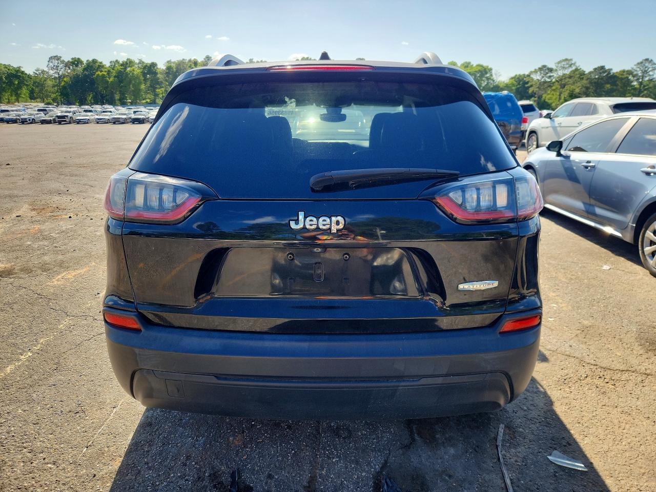 2019 Jeep Cherokee Latitude Plus - Фото 6