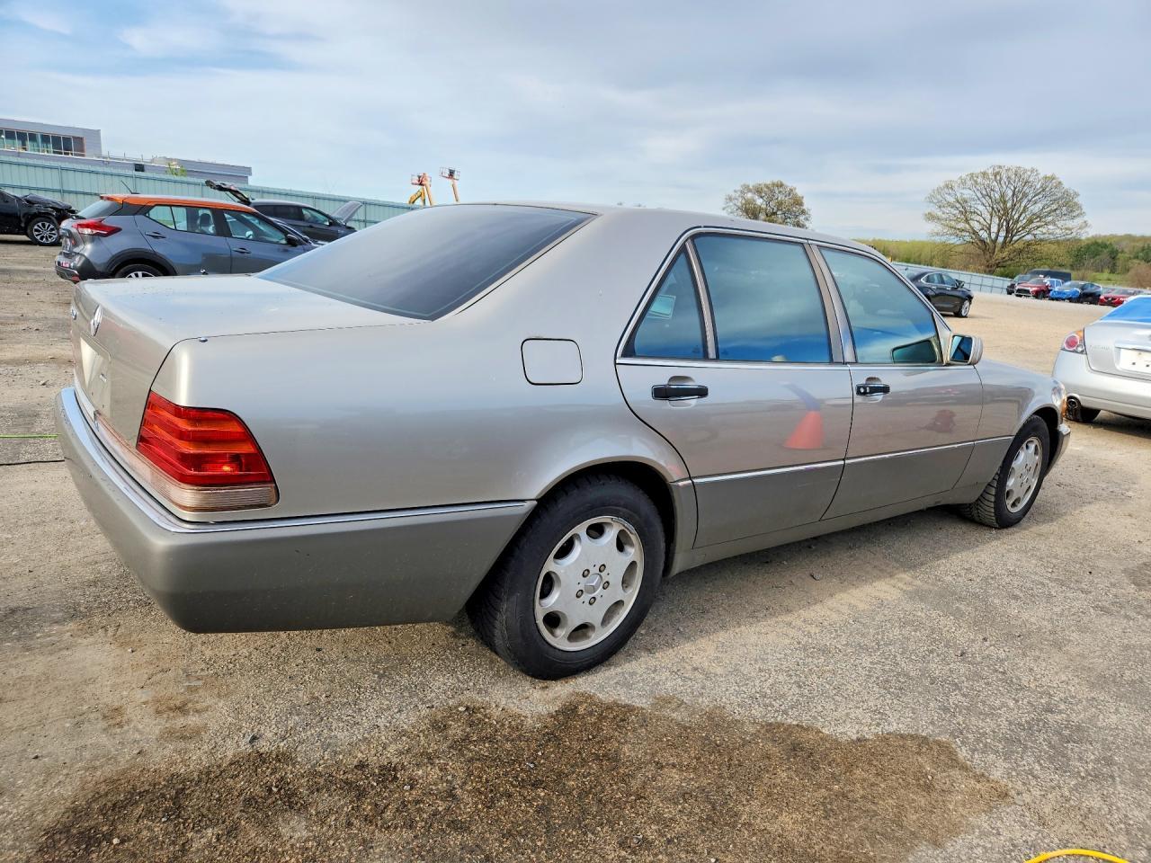 1994 Mercedes Benz S 420 - Фото 3