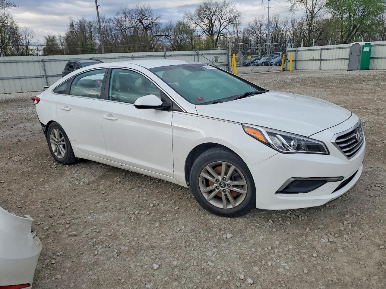 2016 Hyundai Sonata Se - Image 4