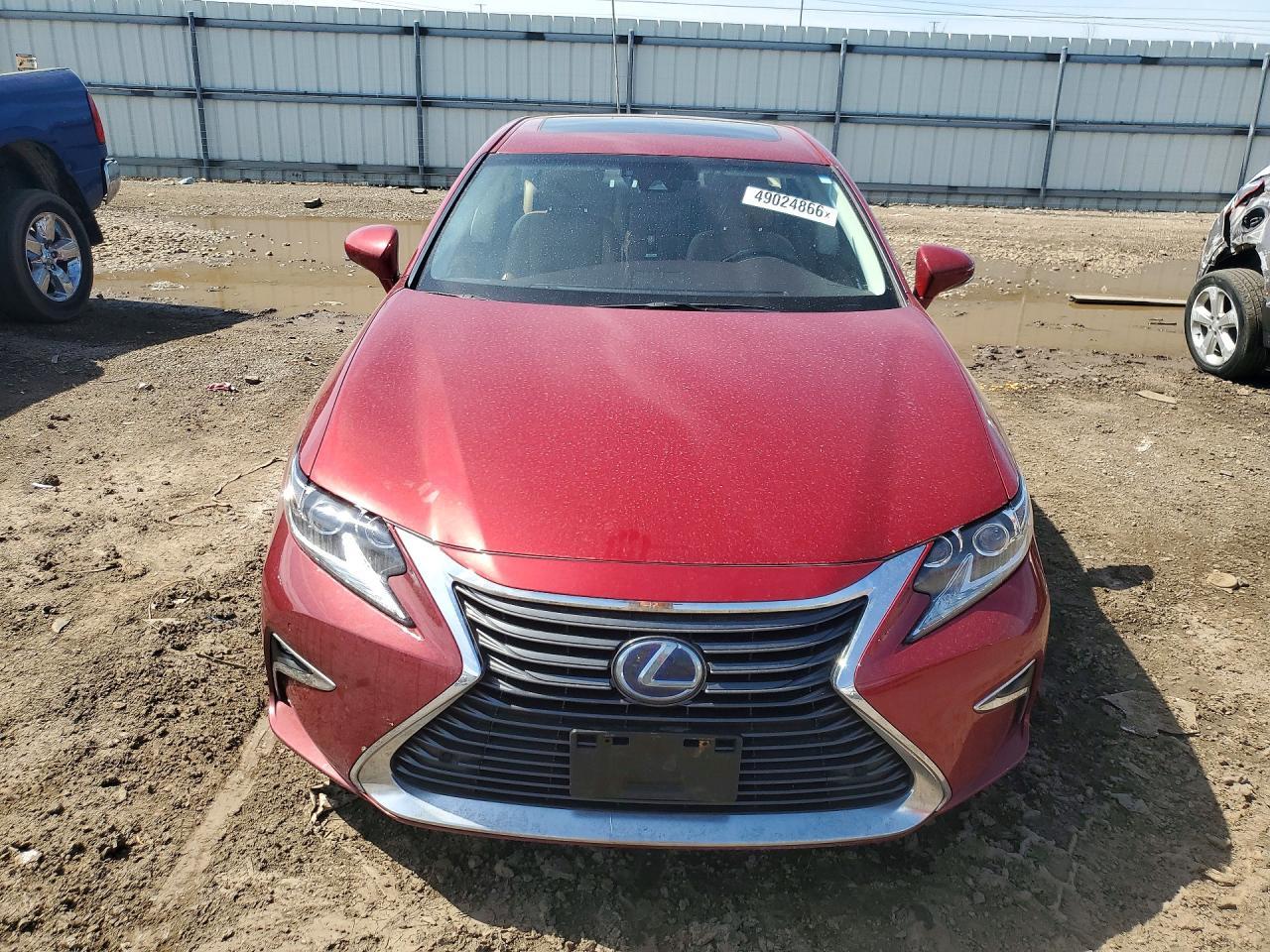 2016 Lexus Es 300H Base - Фото 5