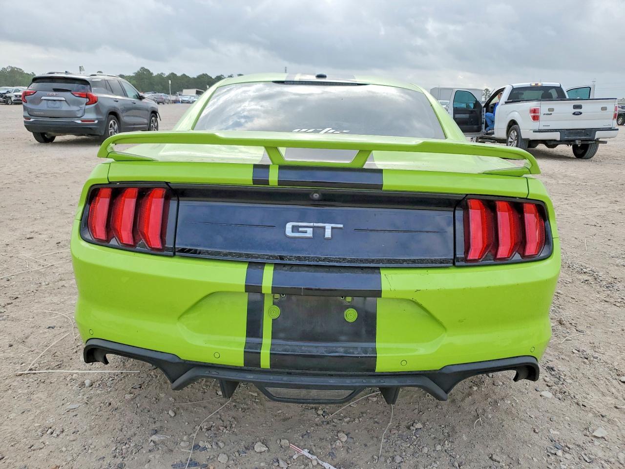 2020 Ford Mustang Gt - Фото 6