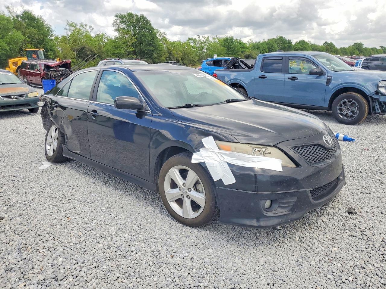 2010 Toyota Camry Se - Image 4