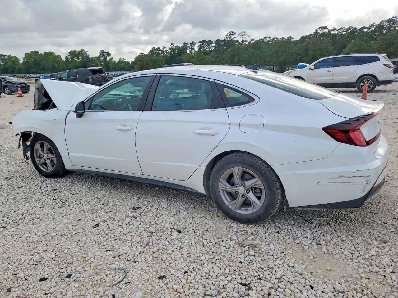 2021 Hyundai Sonata - Image 2