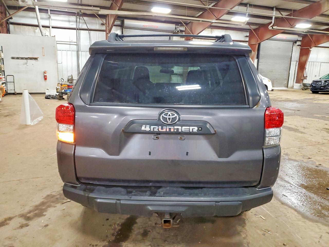 2010 Toyota 4Runner Sr5 - Фото 6