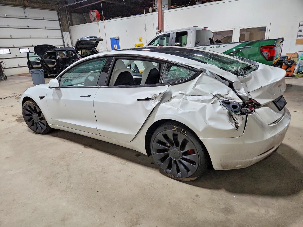 2023 Tesla Model 3 - Image 2