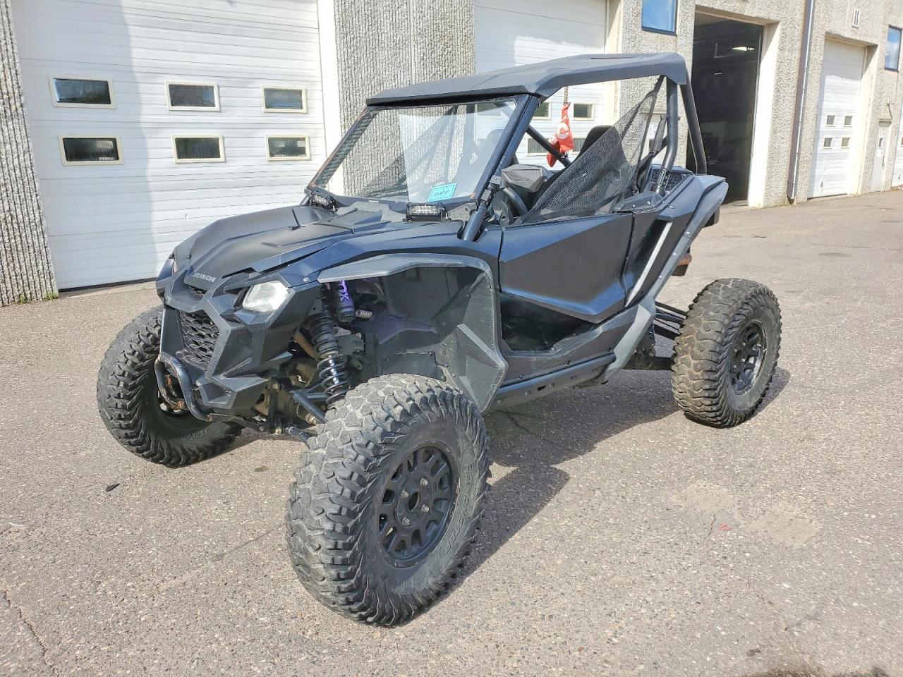 2023 Honda Sxs1000 - Фото 2