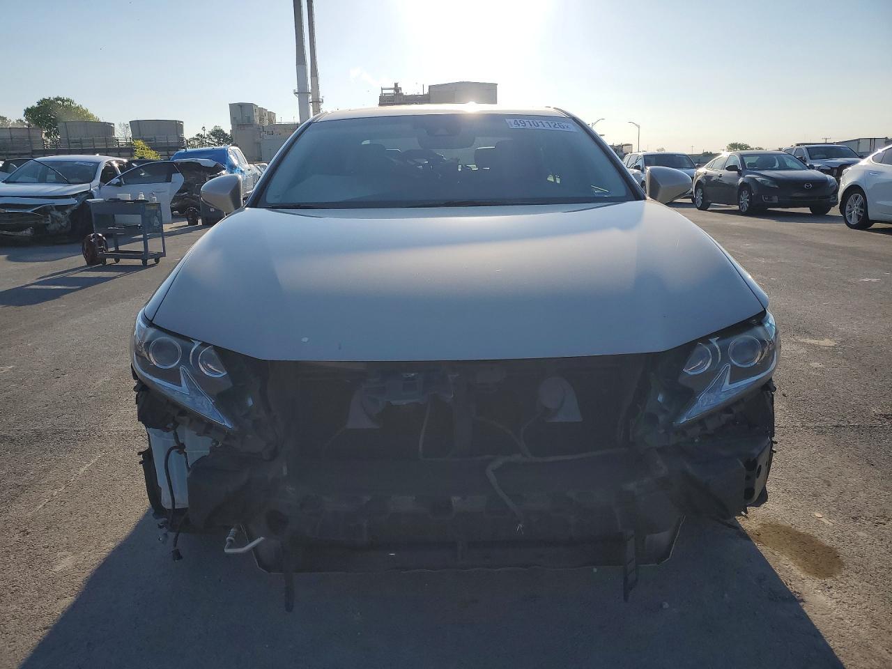 2017 Lexus Es 350 Base - Image 5