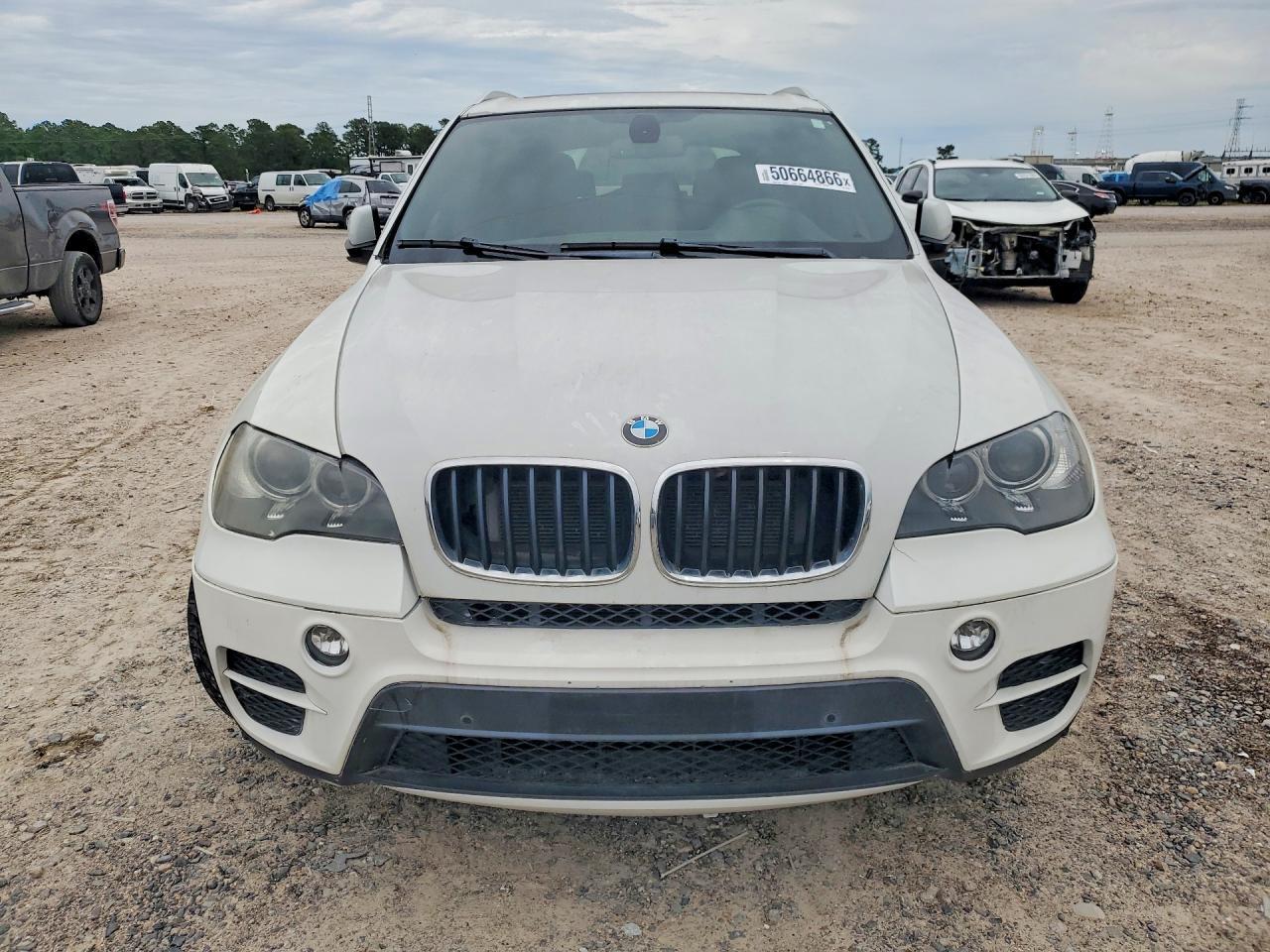 2012 BMW X5 xDrive50I - Image 5