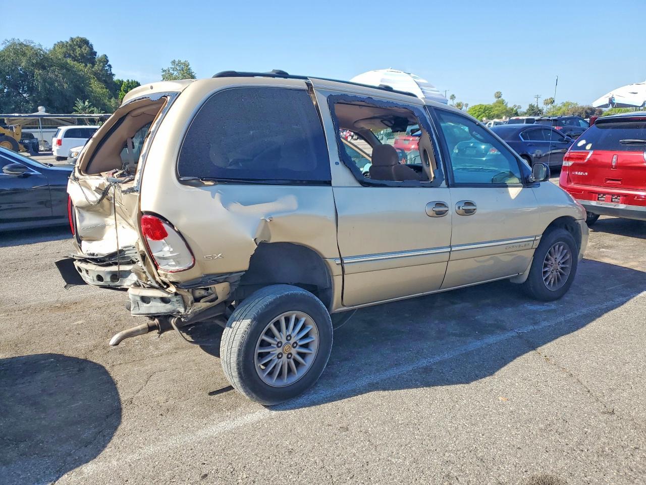 1999 Chrysler Town & Country Sx - Image 3