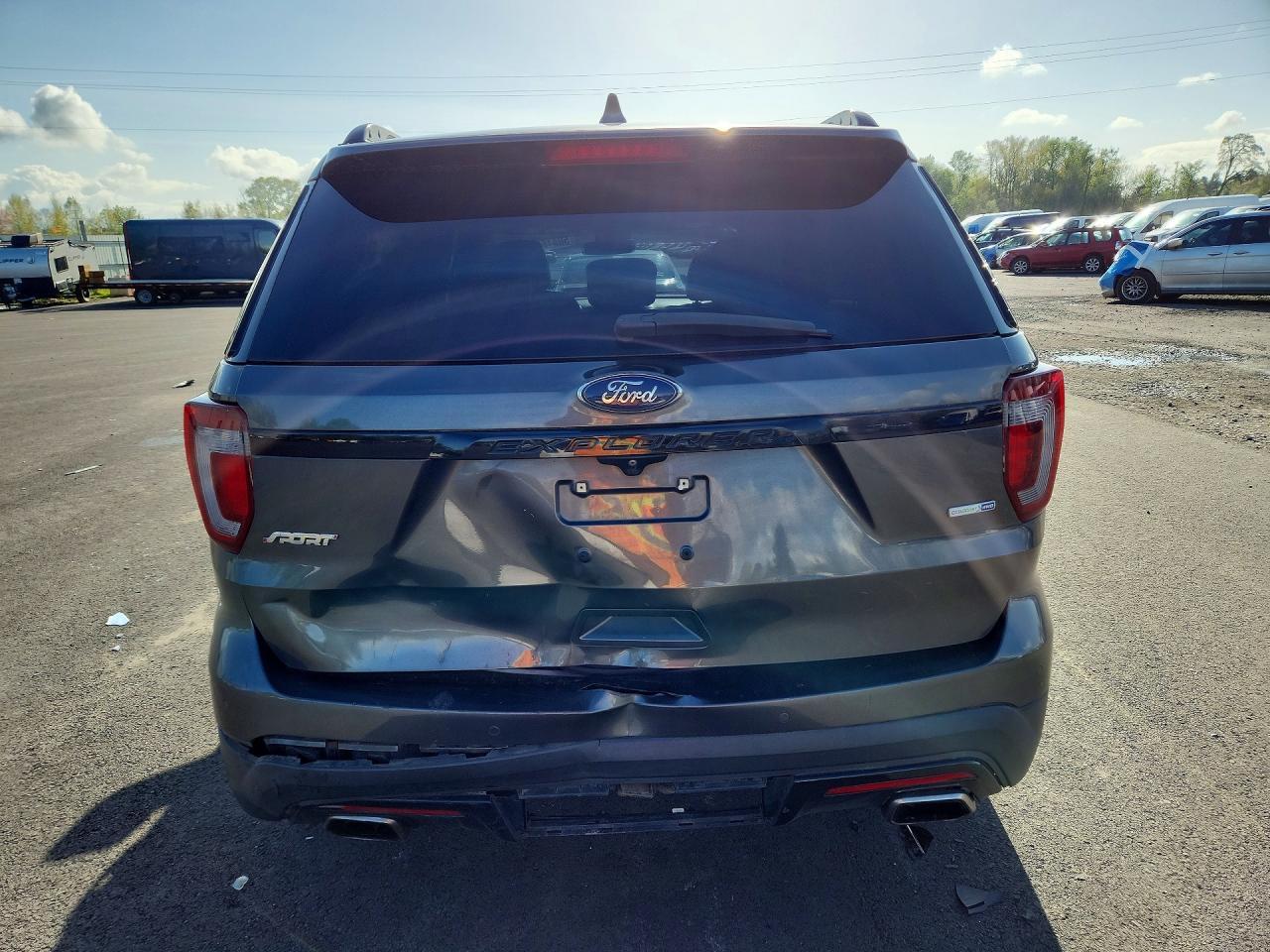 2017 Ford Explorer Sport - Фото 6