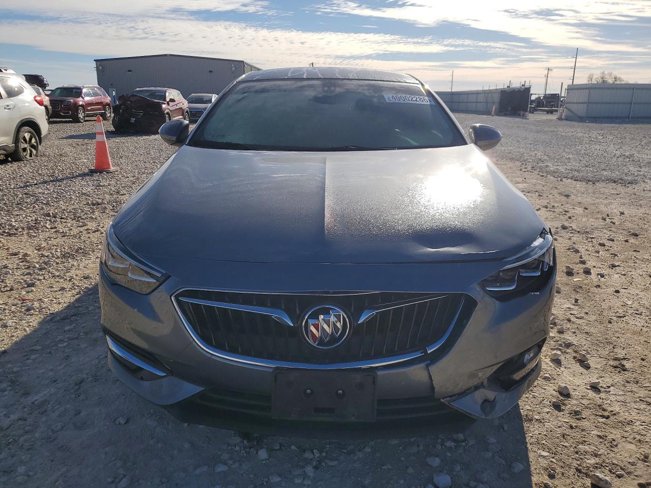 2020 Buick Regal Essence - Фото 5