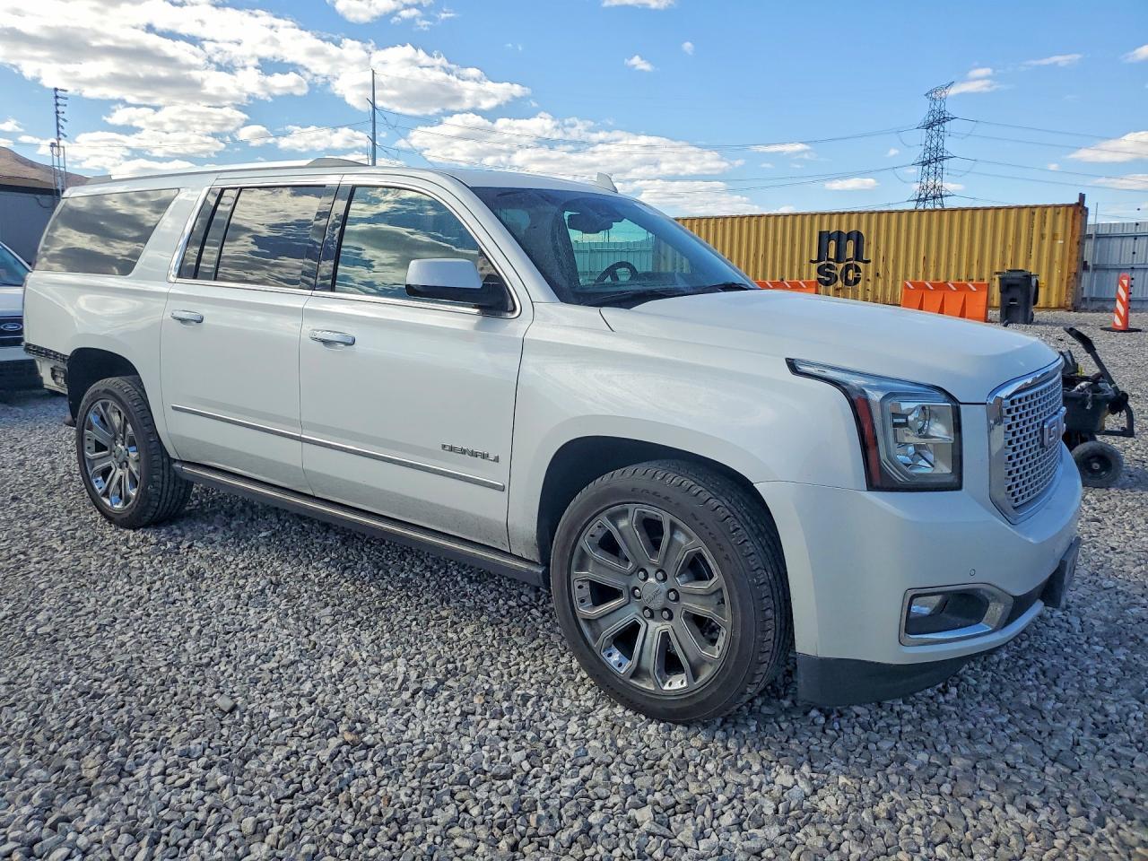 2017 GMC Yukon Xl Denali - Image 4