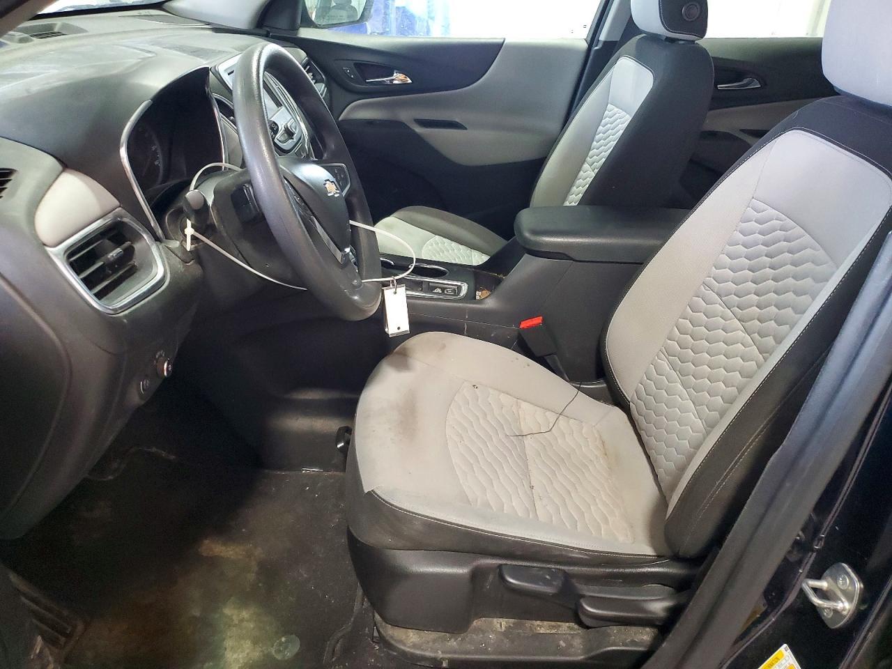 2021 Chevrolet Equinox Ls - Image 7