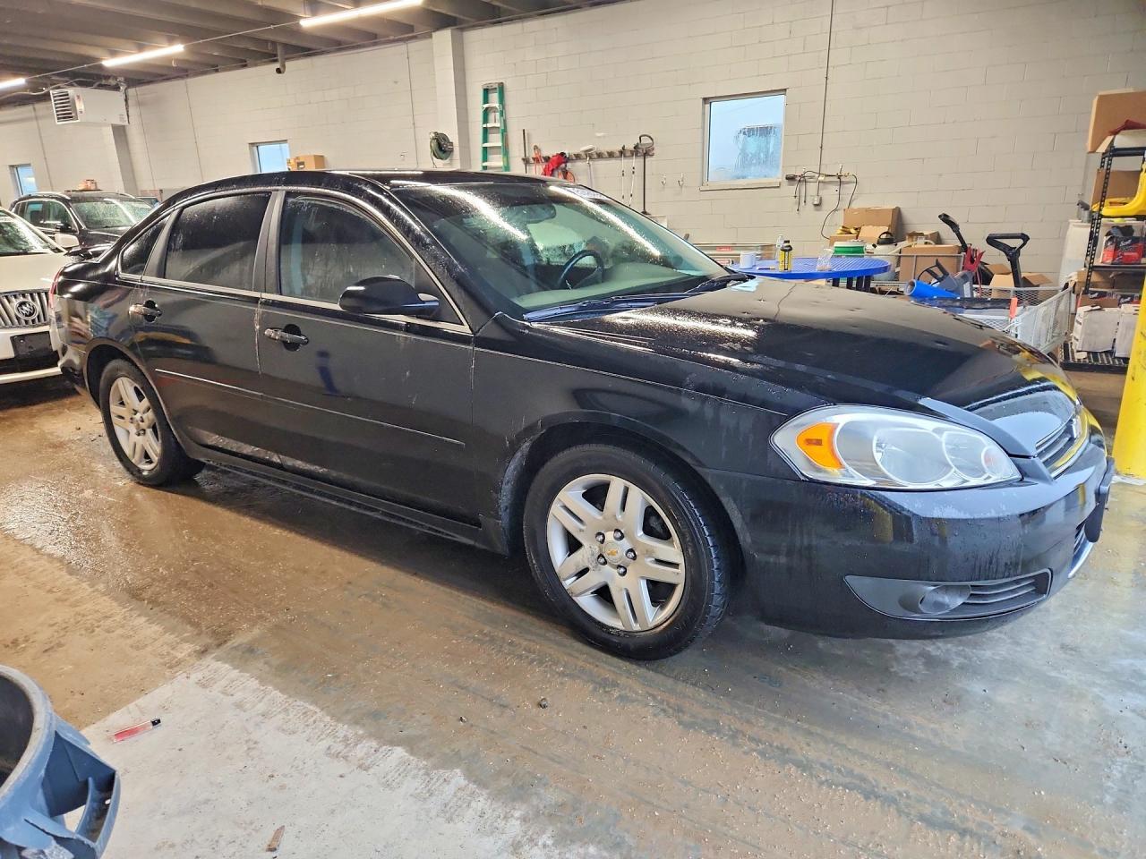 2011 Chevrolet Impala Lt - Image 4