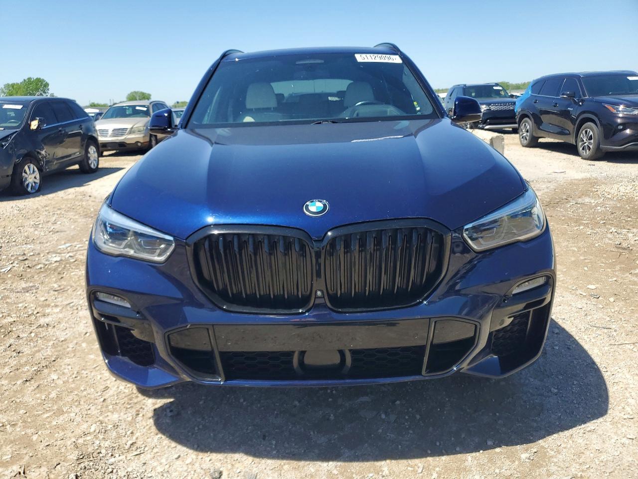 2021 BMW X5 M50I - Фото 5