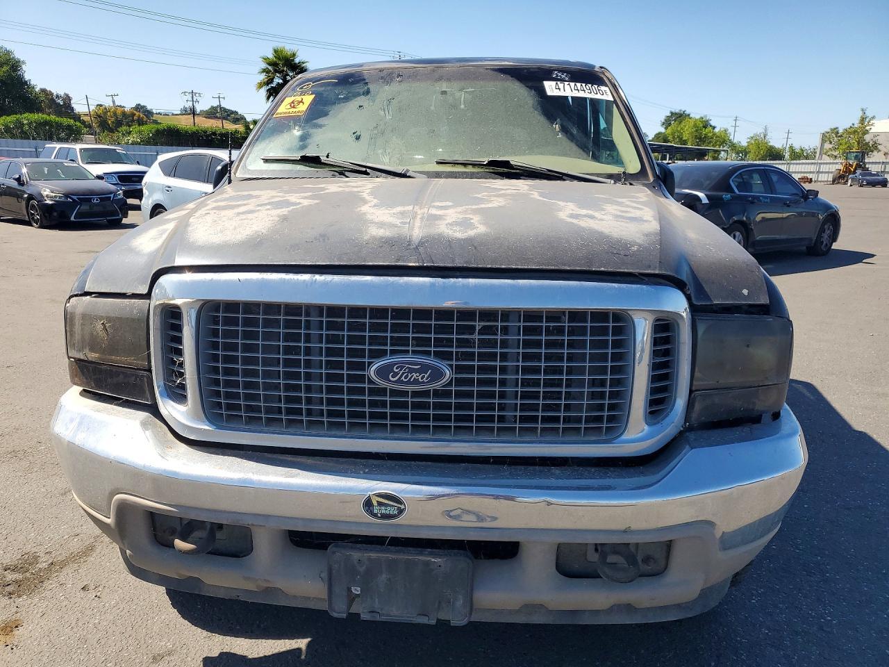 2000 Ford Excursion Limited - Image 5