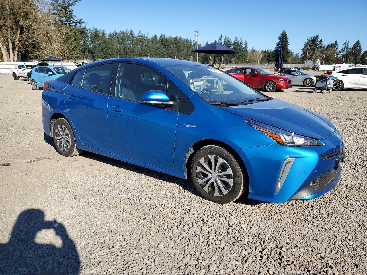 2021 Toyota Prius Xle Awd-E - Фото 4