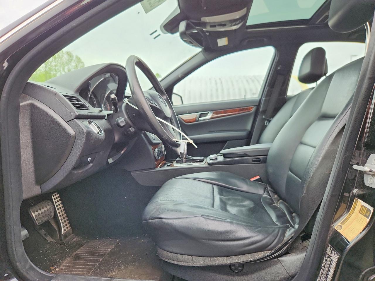2011 Mercedes-Benz C 300 4Matic - Фото 7