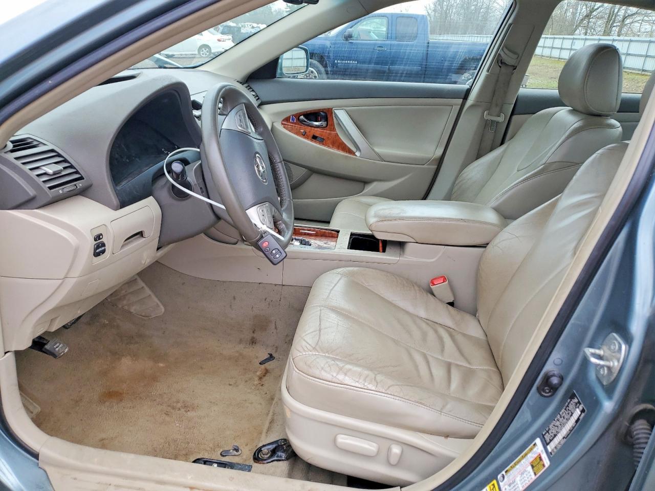 2009 Toyota Camry Xle V6 - Image 7