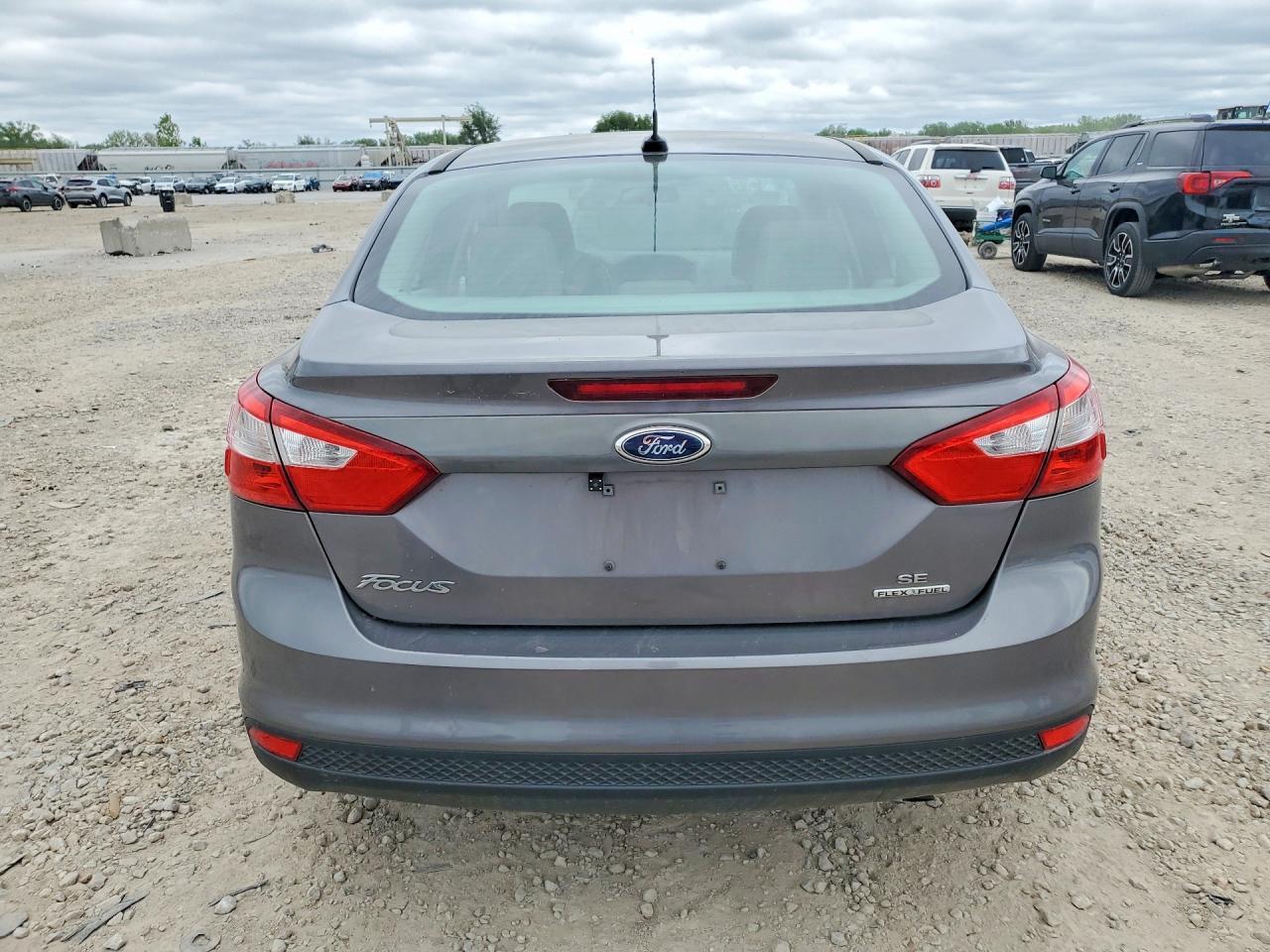 2014 Ford Focus Se - Image 6