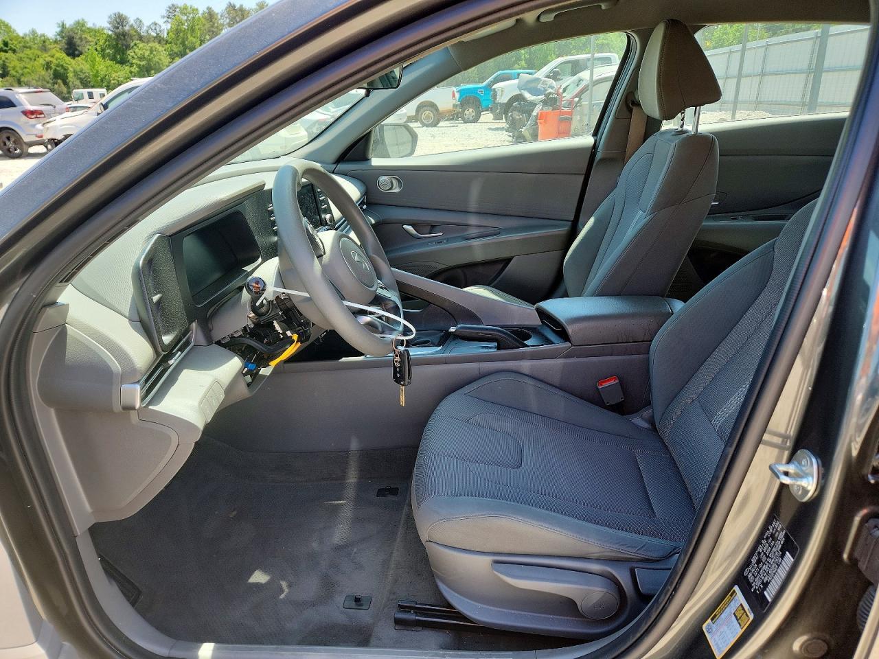 2024 Hyundai Elantra Se - Фото 7