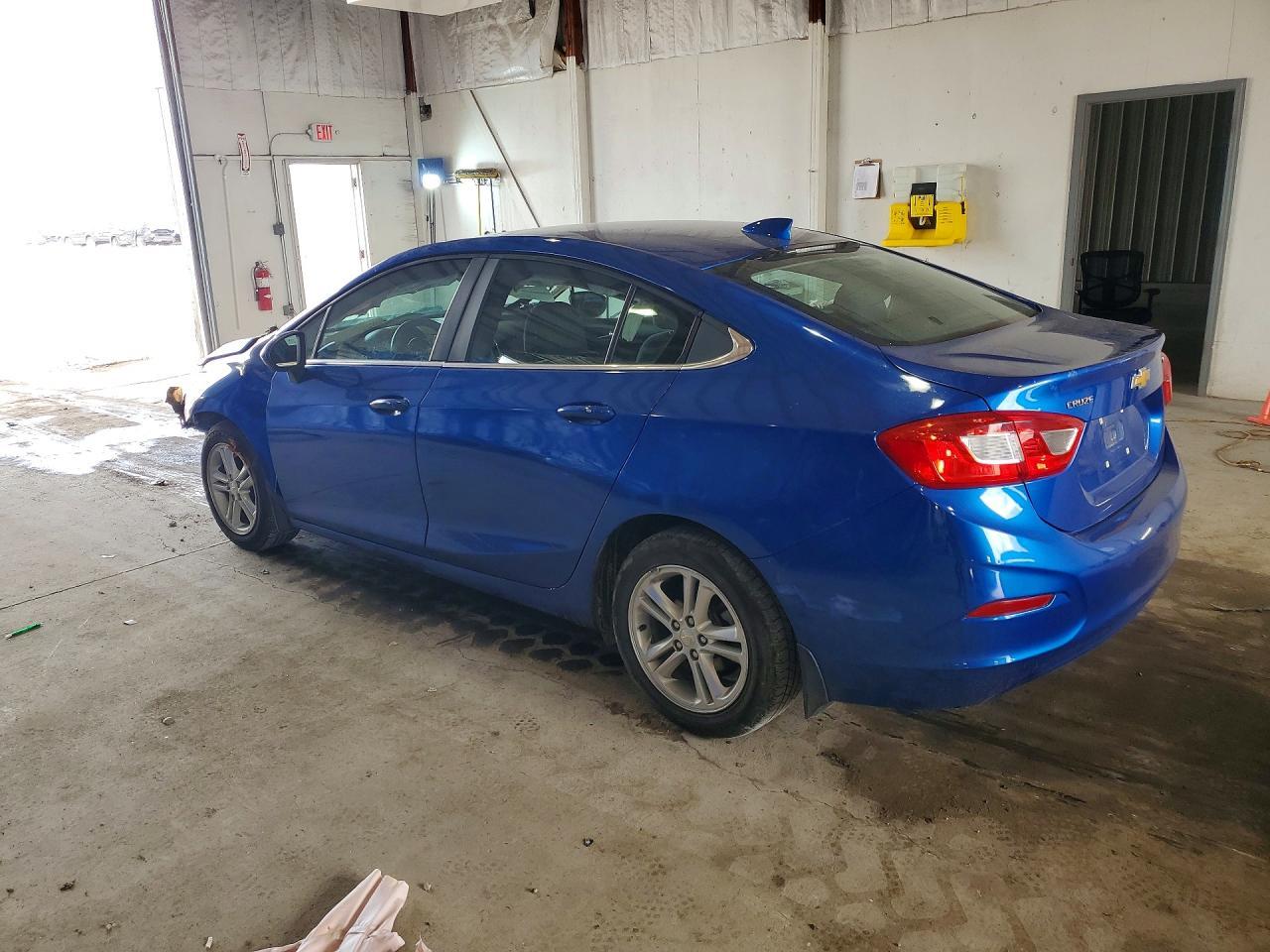 2016 Chevrolet Cruze Lt - Фото 2