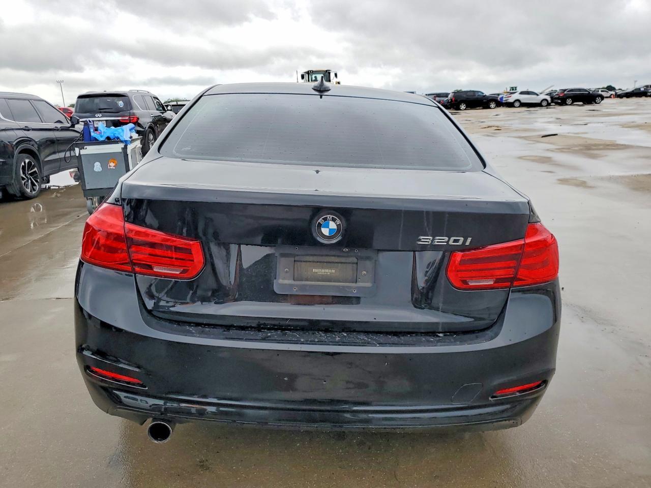 2018 BMW 320 I - Фото 6