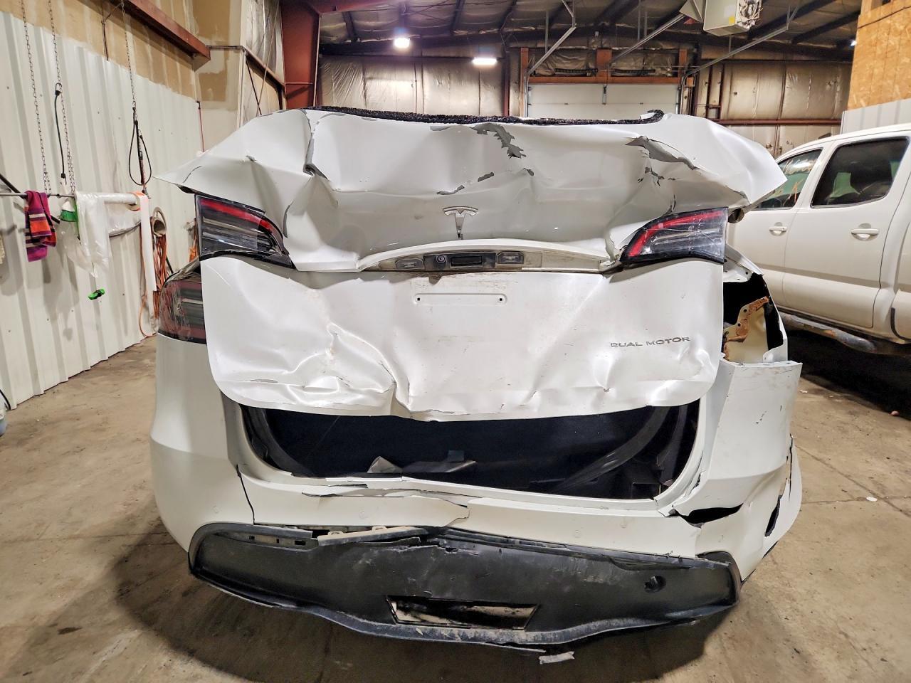 2020 Tesla Model Y - Фото 6