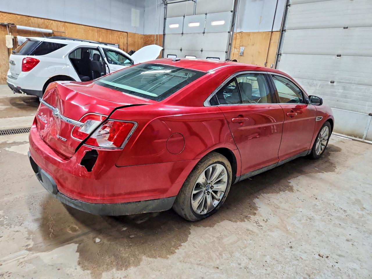 2011 Ford Taurus Limited - Фото 3