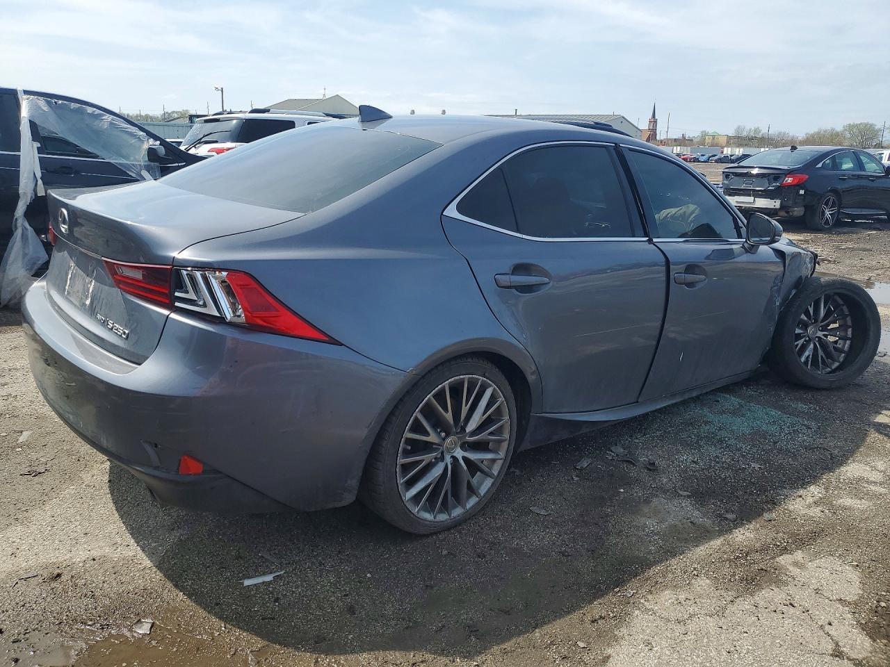 2015 Lexus Is 250 - Фото 3