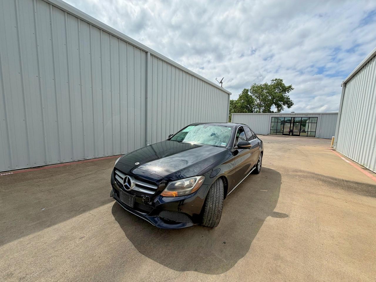 2018 Mercedes-Benz C 300 - Image 2