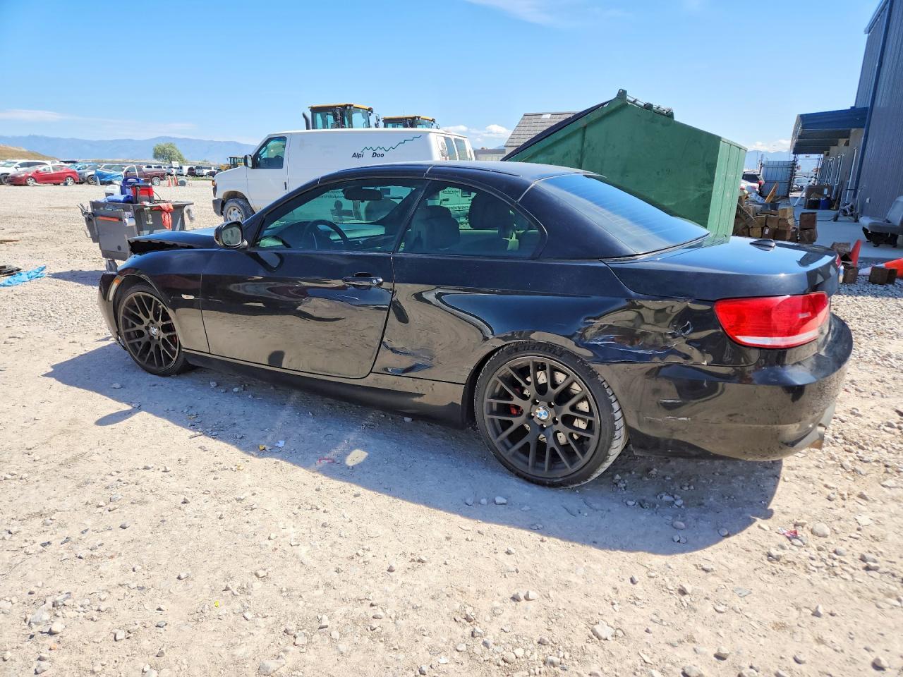 2010 BMW 335 I - Image 2