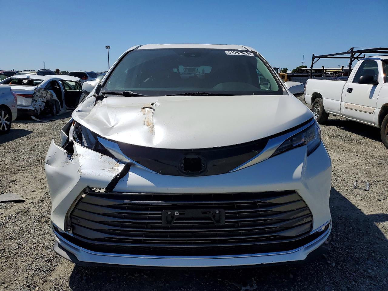 2021 Toyota Sienna Limited 7-Passenger - Фото 5