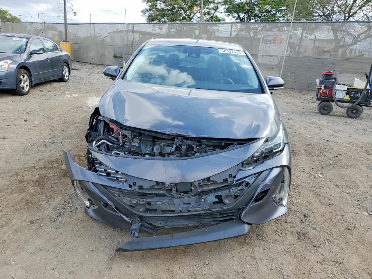 2018 Toyota Prius Prime Plus - Image 5