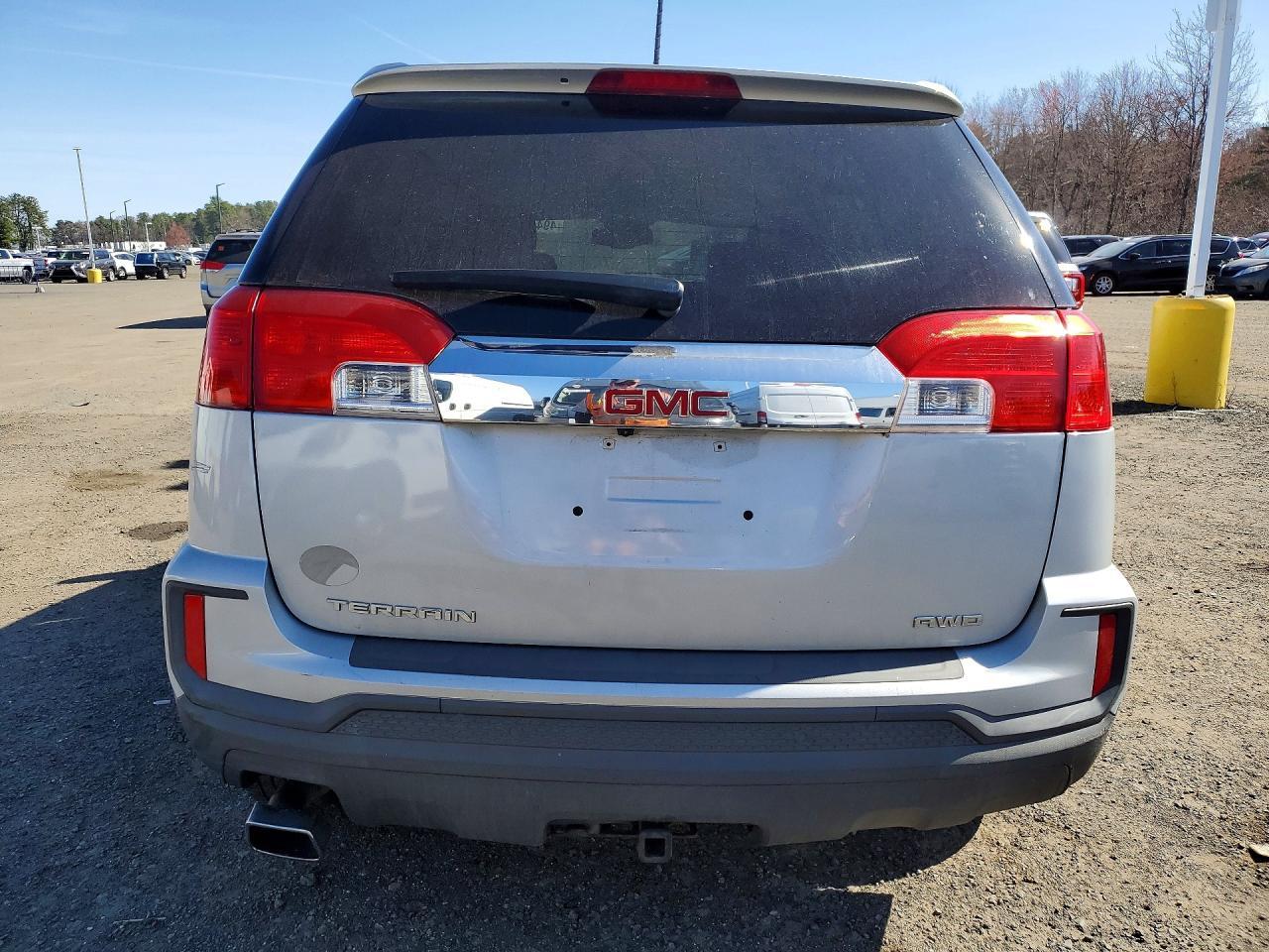 2016 GMC Terrain Sle - Image 6